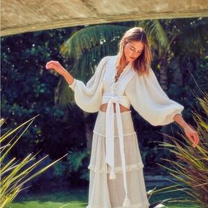 ALEXIS FRWD “Elon” off white linen cropped fringe frayed boho hippie wrap top S